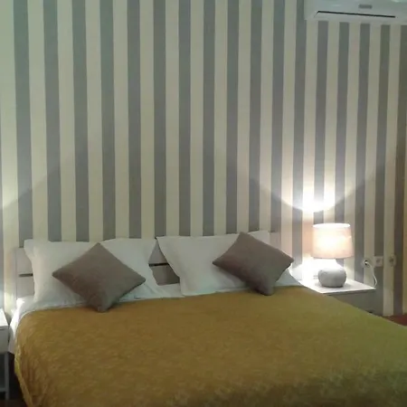 And Laguna Vendégház Trogir