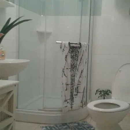 And Laguna تروغير