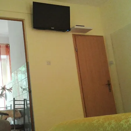 Guest house And Laguna