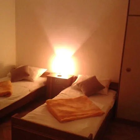 And Laguna Guest house 3*