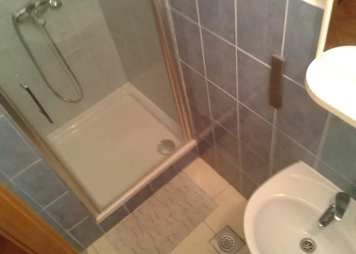 And Laguna Τρογκίρ